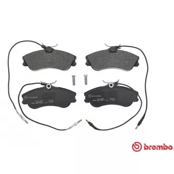 Jeu de 4 plaquettes de frein avant BREMBO P 61 060