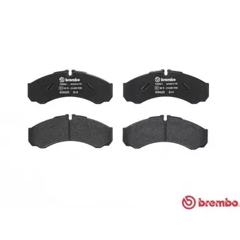 Jeu de 4 plaquettes de frein avant BREMBO P A6 021