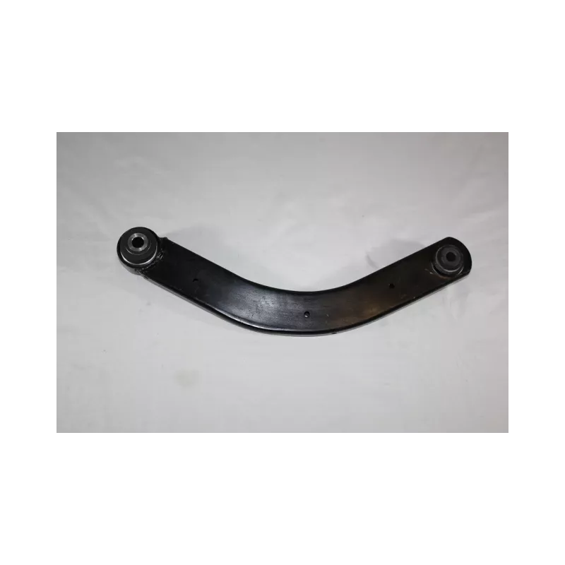 Triangle ou bras de suspension (train avant) AUTOMEGA 110152820