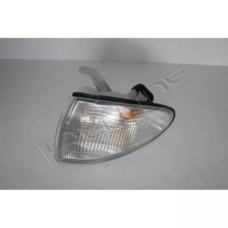 Feu clignotant avant gauche RED-LINE 102HY011