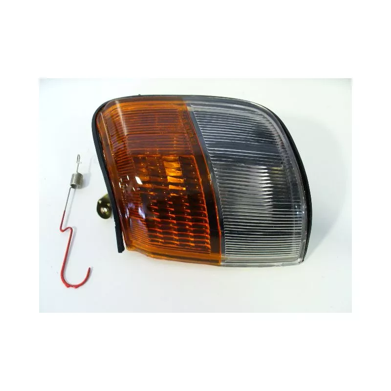 Feu clignotant avant gauche RED-LINE 102MI003