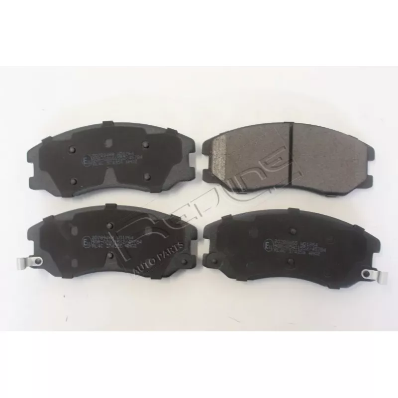 Jeu de 4 plaquettes de frein avant RED-LINE 27CV035
