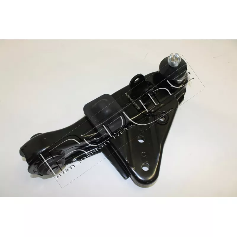 Triangle ou bras de suspension (train avant) RED-LINE 40KI151