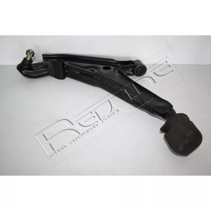Triangle ou bras de suspension (train avant) RED-LINE 40NI025