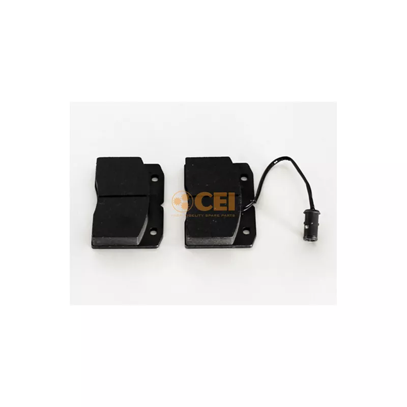 Jeu de 4 plaquettes de frein avant C.E.I. 584.012
