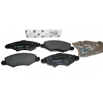 Jeu de 4 plaquettes de frein avant OE 425320