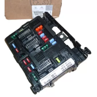 Boîte à fusibles OE 6500Y3