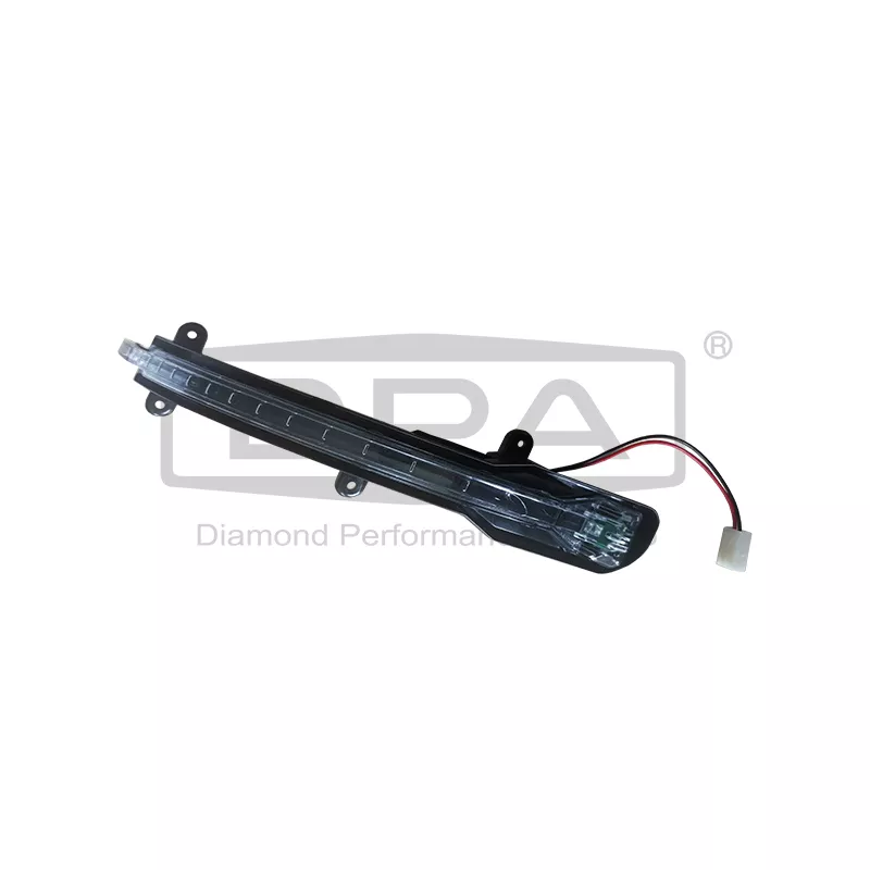 Feu clignotant supplémentaire DPA 89491786702