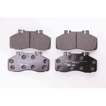 Jeu de 4 plaquettes de frein avant HELLA PAGID 8DB 355 005-311
