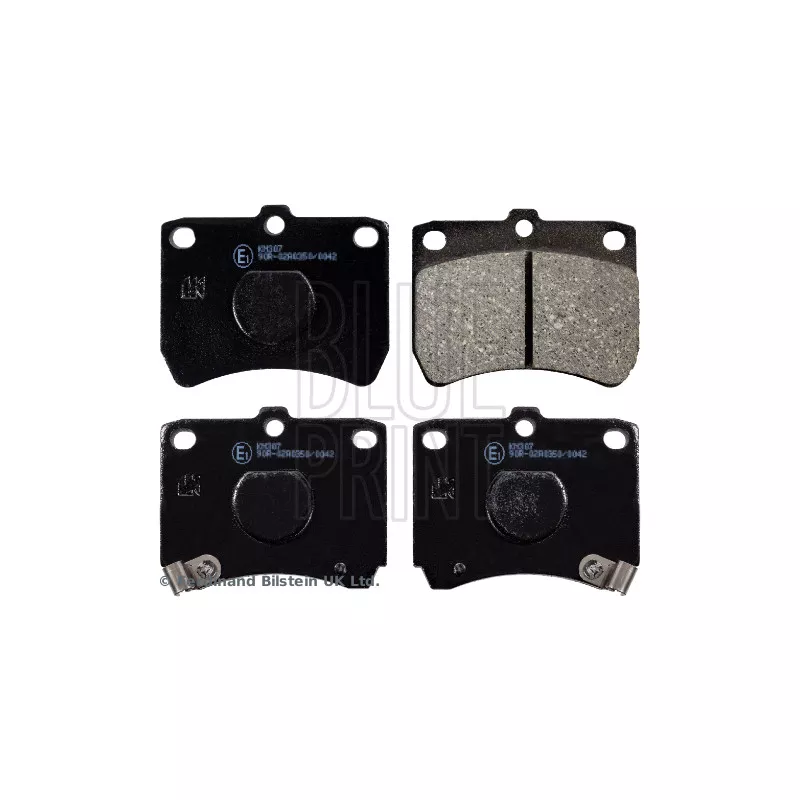 Jeu de 4 plaquettes de frein avant BLUE PRINT ADM54221