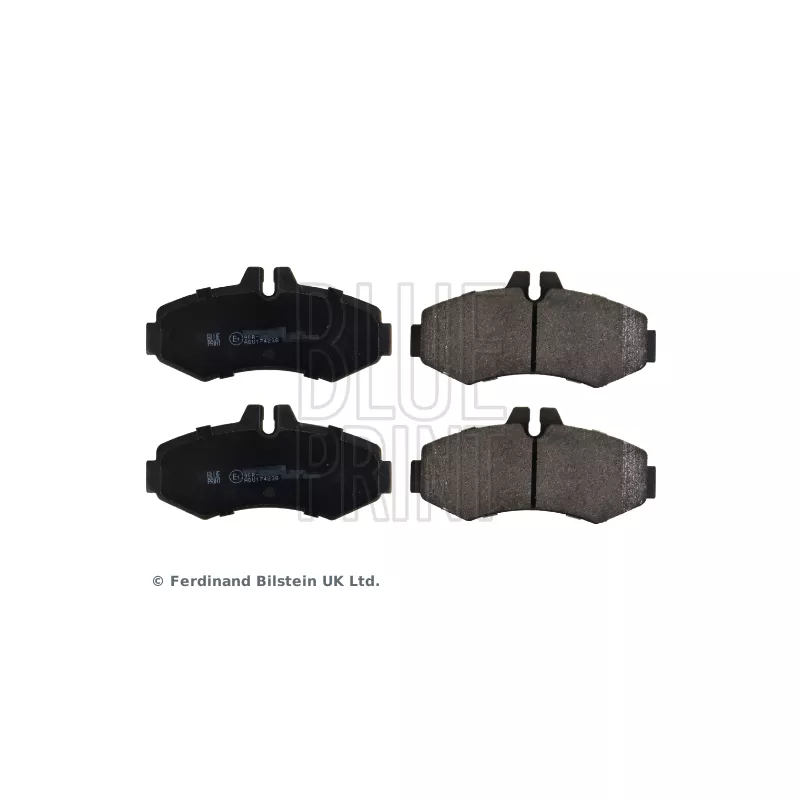 Jeu de 4 plaquettes de frein avant BLUE PRINT ADU174238