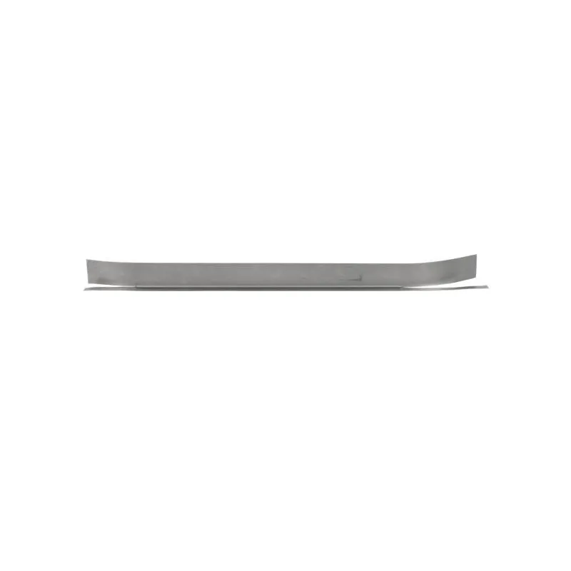 Garniture de porte avant droit BLIC 6015-00-1104132P