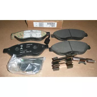 Jeu de 4 plaquettes de frein avant OE 425461
