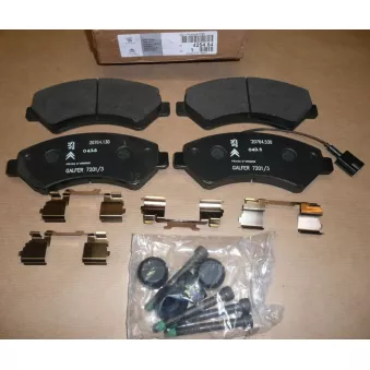 Jeu de 4 plaquettes de frein avant OE 425464